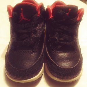 Air Jordan Retro III Toddler Size 5C Sneakers